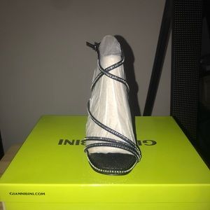Gianni Bini Heels Sandals
